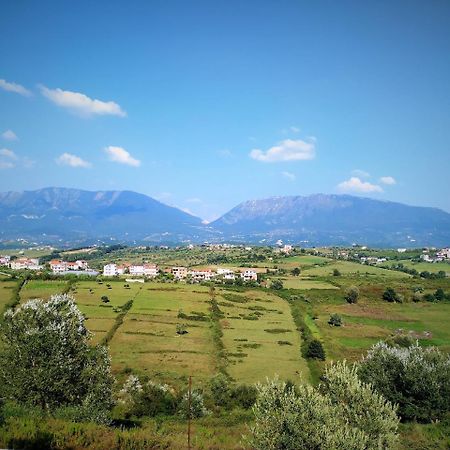 Hotel Viktoria Tiranë Luaran gambar